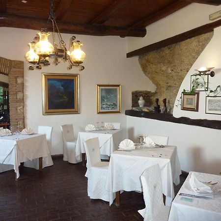 La Rocca Hotell Narni Eksteriør bilde