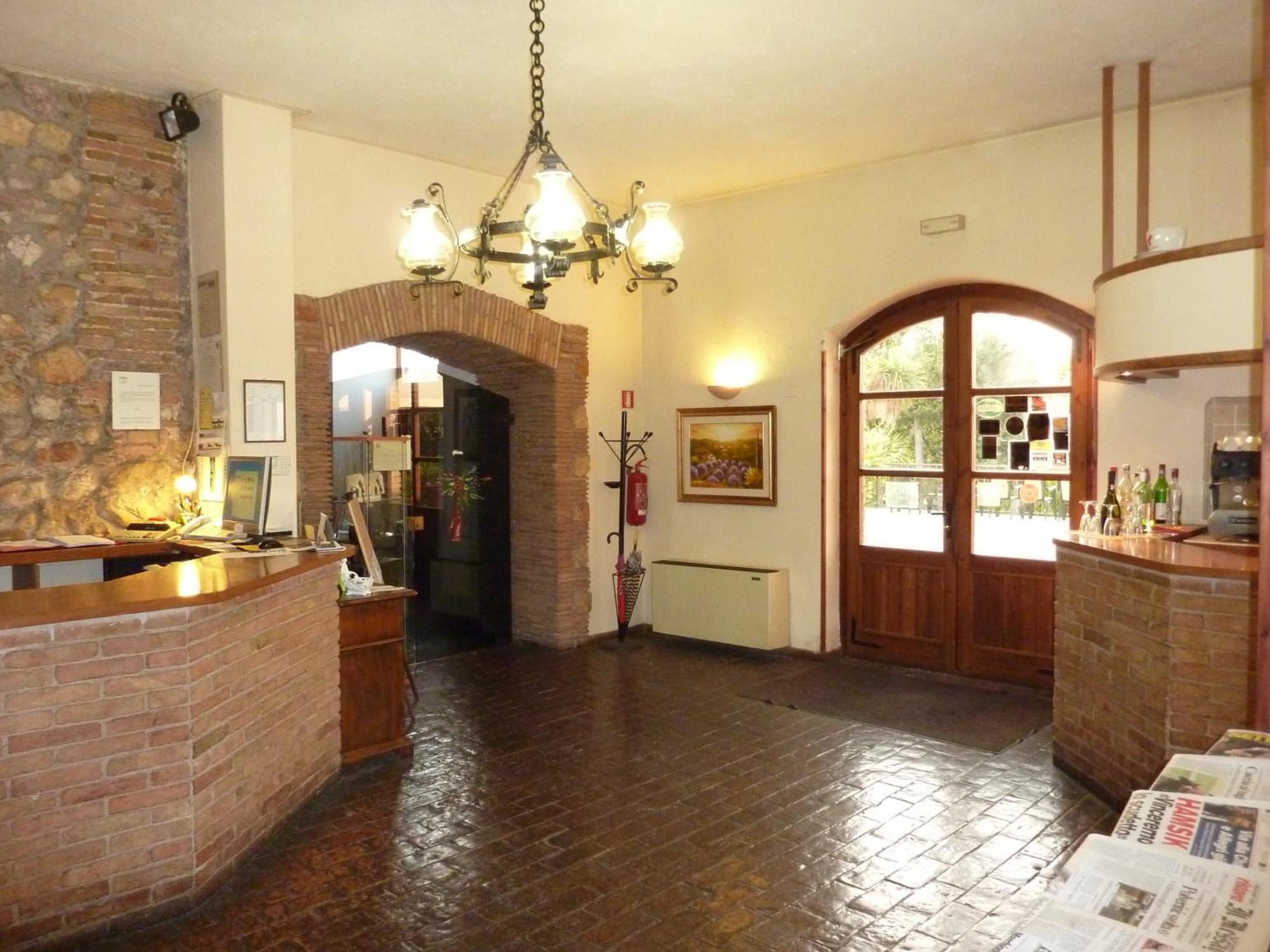 La Rocca Hotell Narni Eksteriør bilde